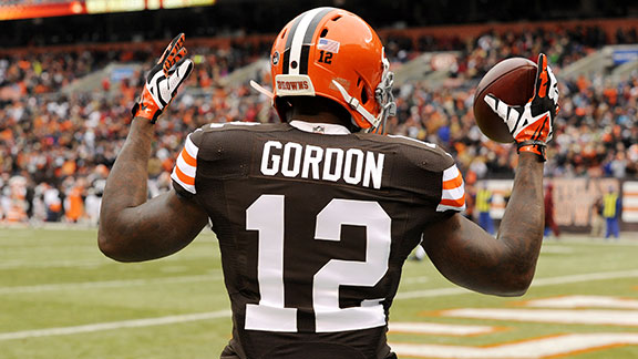In case you guys forgot, Josh Gordon starts practicing next week (video)